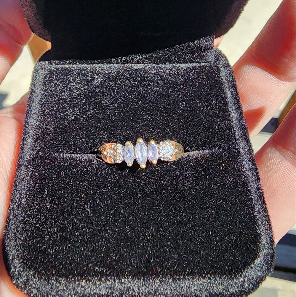 Marquise Tanzanite & Diamond cluster Ring 10K solid yellow Gold
